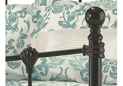 4ft6 Victorian Antique Style Black Metal Bed Frame 3